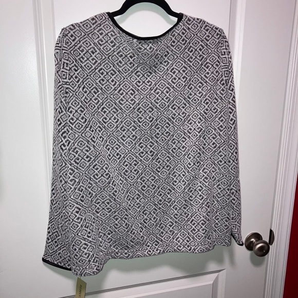 Rebecca Malone Sweater Jacket - Picture 6 of 7